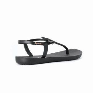 Black Women's Ipanema Ribba Sandals | XBEWIJ-634