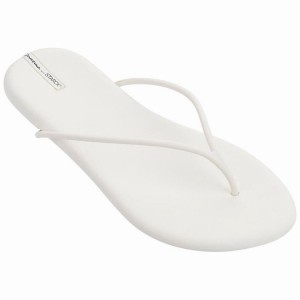 White Women's Ipanema Philippe Starck Thing M II Flip Flops | SXHCZA-410