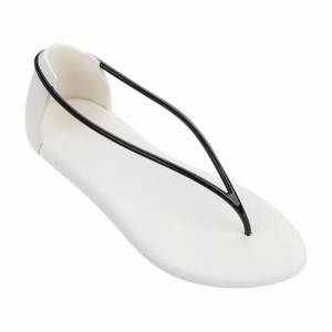 White / Black Women's Ipanema Philippe Starck Thing N II Sandals | OKCIJA-059