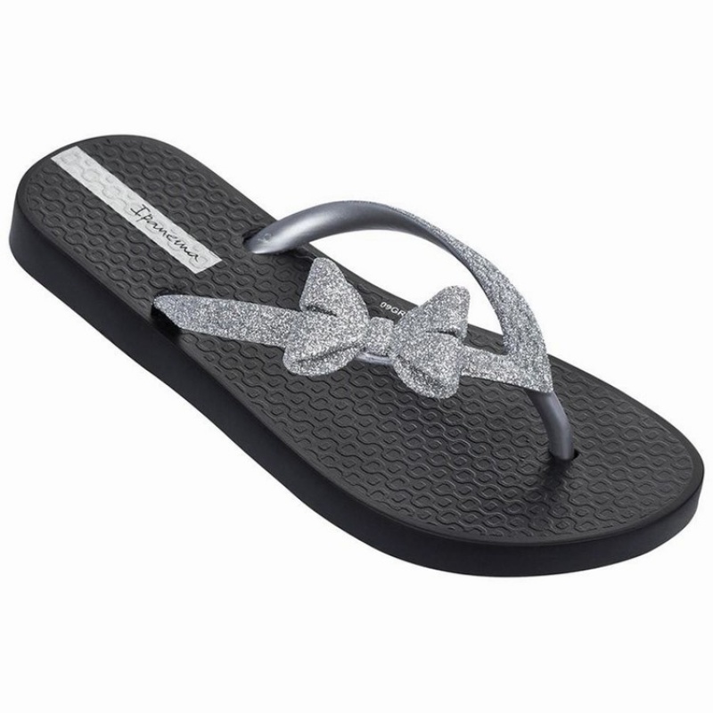 Black / Silver Kids\' Ipanema Glitter IV Flip Flops | MTEHXS-253