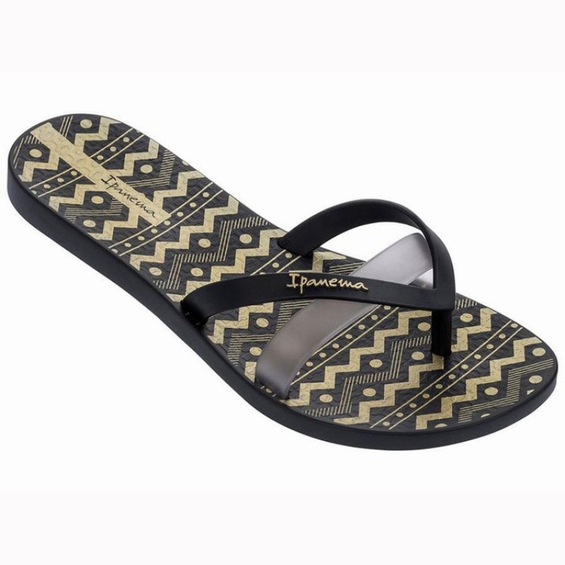 Black / Silver Women\'s Ipanema Kirei Silk III Flip Flops | PCMBQX-310