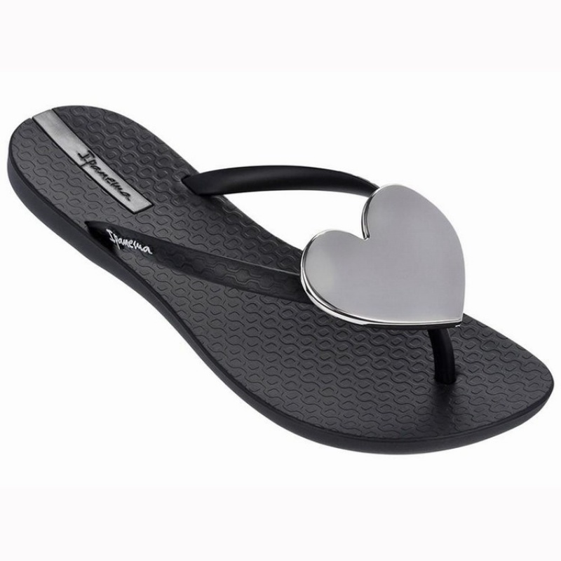 Black / Silver Women's Ipanema Wave Heart Flip Flops | ULIQSR-598