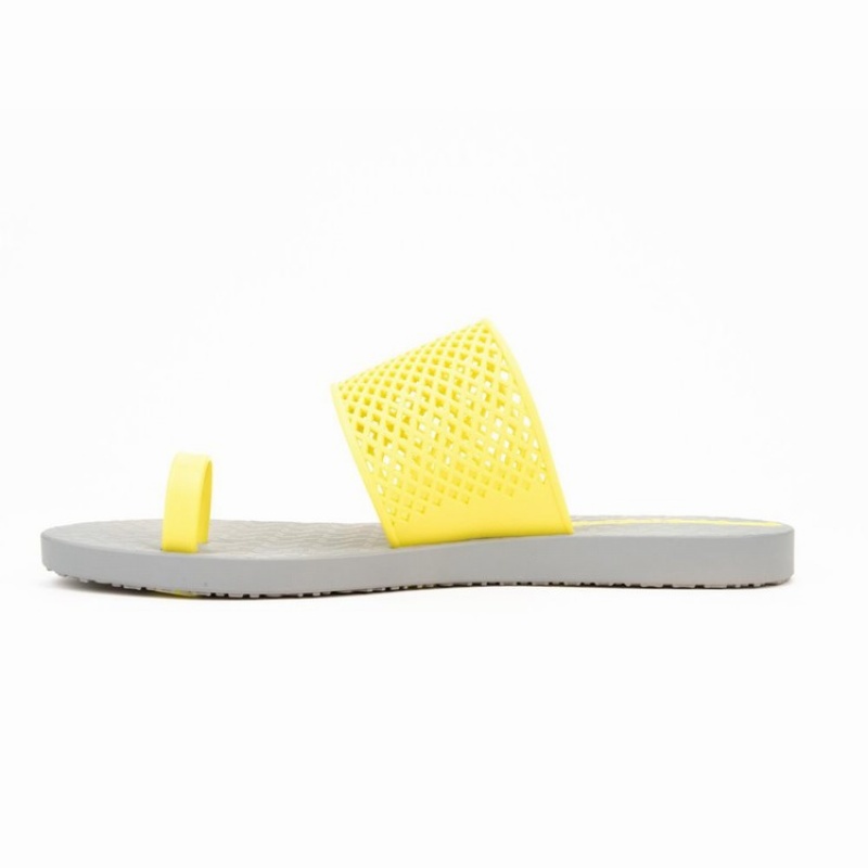 Grey / Yellow Women's Ipanema Gadot Sandals | EZTNVR-327