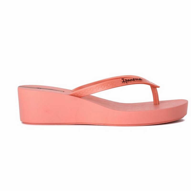 Pink Women's Ipanema Daisy Wedge Flip Flops | ZLNJGT-054