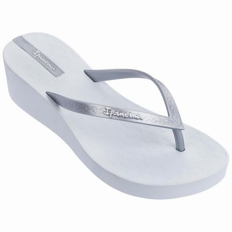 White / Silver Women\'s Ipanema Daisy Wedge Flip Flops | YFLESD-427